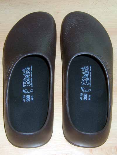 die Schuhe nach der Lieferung